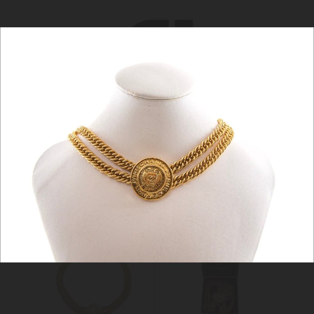 Authentic CHANEL Necklace - Picture 3 of 6